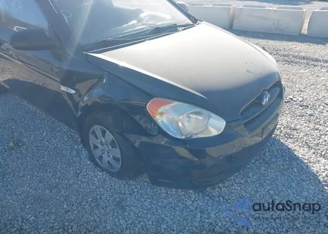 2009 Hyundai Accent Gs из США, поврежденный, VIN KMHCM36C69U128166